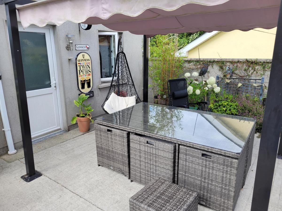 Brielle House Villa Mountmellick ภายนอก รูปภาพ