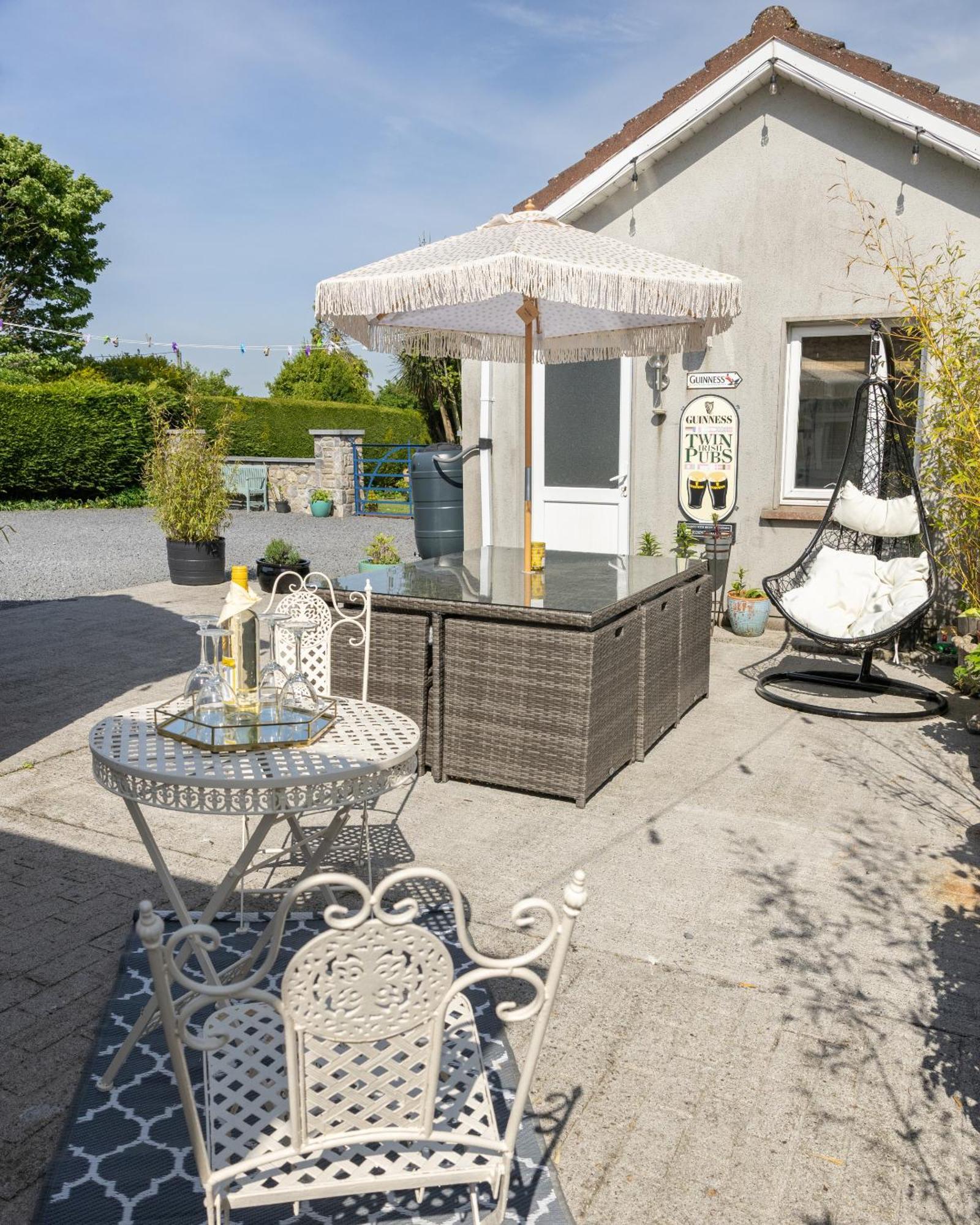 Brielle House Villa Mountmellick ภายนอก รูปภาพ
